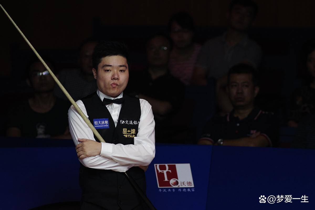 九游体育下载-丁俊晖强势横扫国乒晋级半决赛，状态火热！